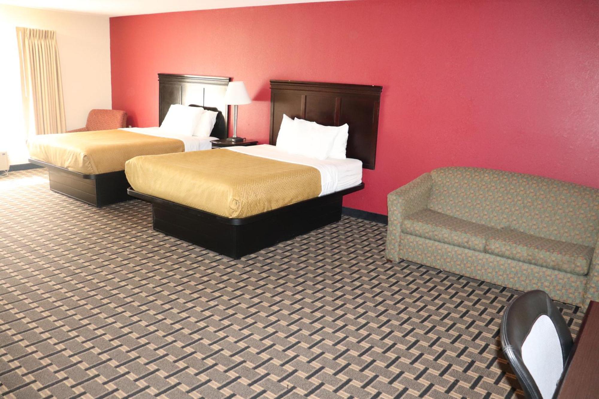 Econo Lodge Inn & Suites Wisconsin Dells Exterior photo